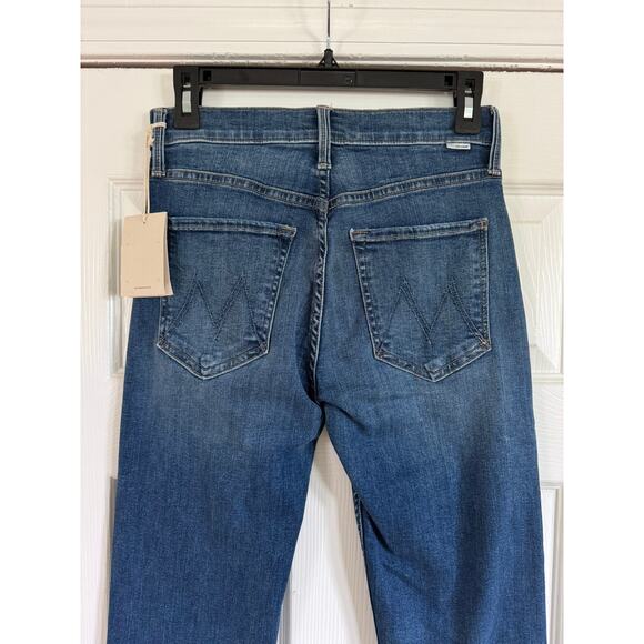 MOTHER THE MID RISE RIDER FLOOD JEANS RIGHT ON - Picture 9 of 10